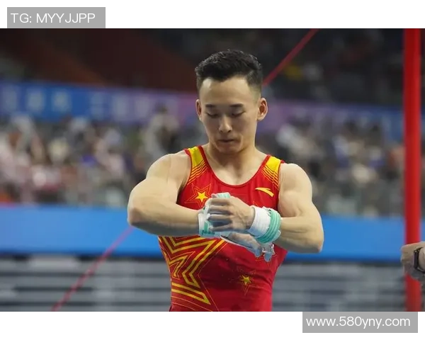 老将XX荣膺国家队百场里程碑成就展现不屈精神与辉煌历程